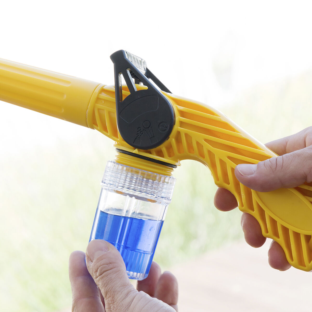 Fixrein AquaBlaster – Hochdruck Wasserpistole mit 8 Funktionen