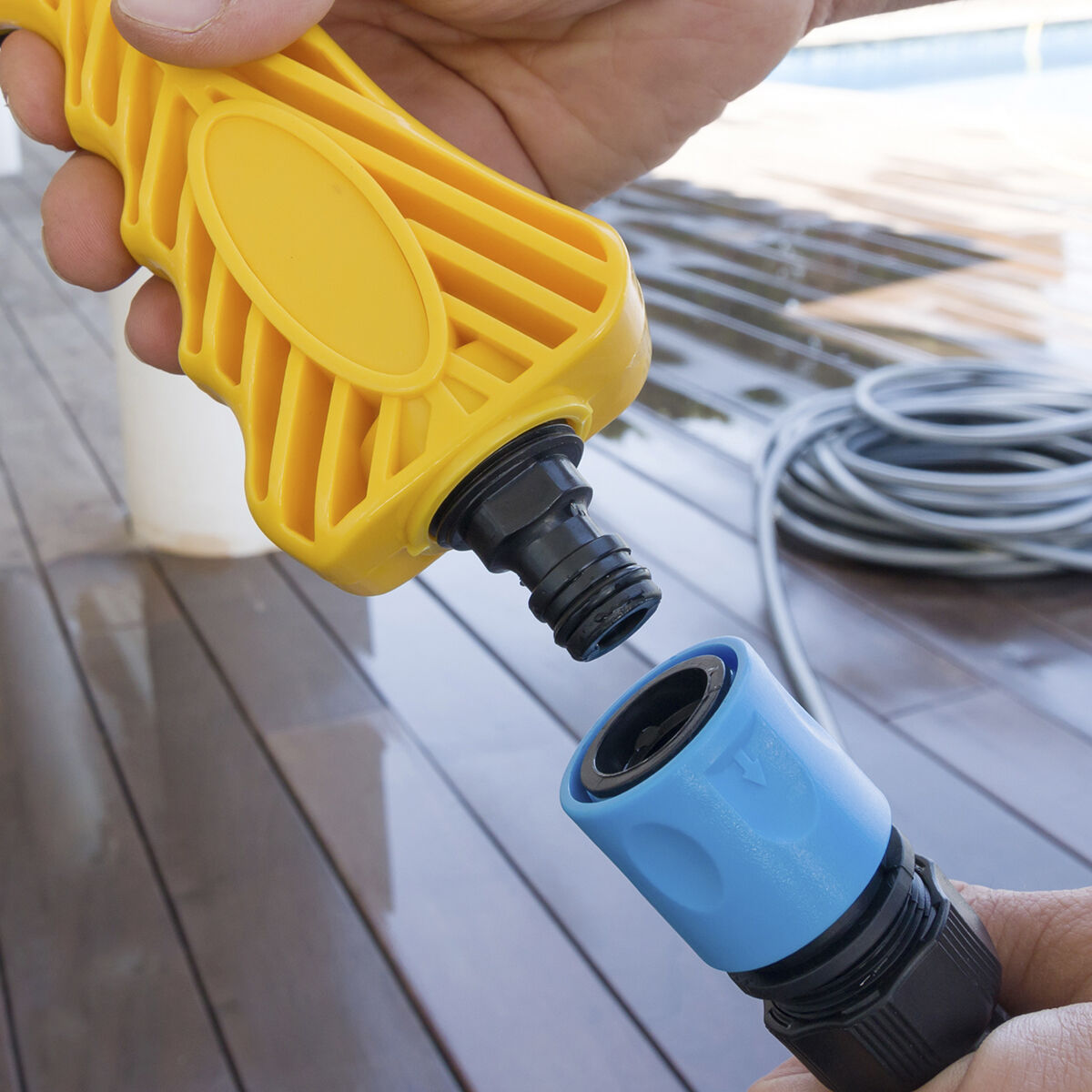 Fixrein AquaBlaster – Hochdruck Wasserpistole mit 8 Funktionen